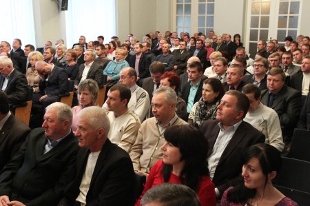 ѳ������ ������������ � �����������